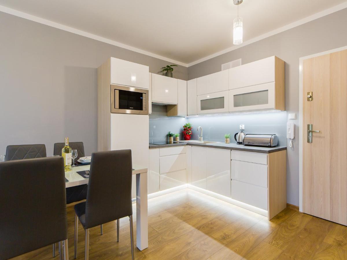 Waterline Apartamenty Kolobrzeg Exterior photo