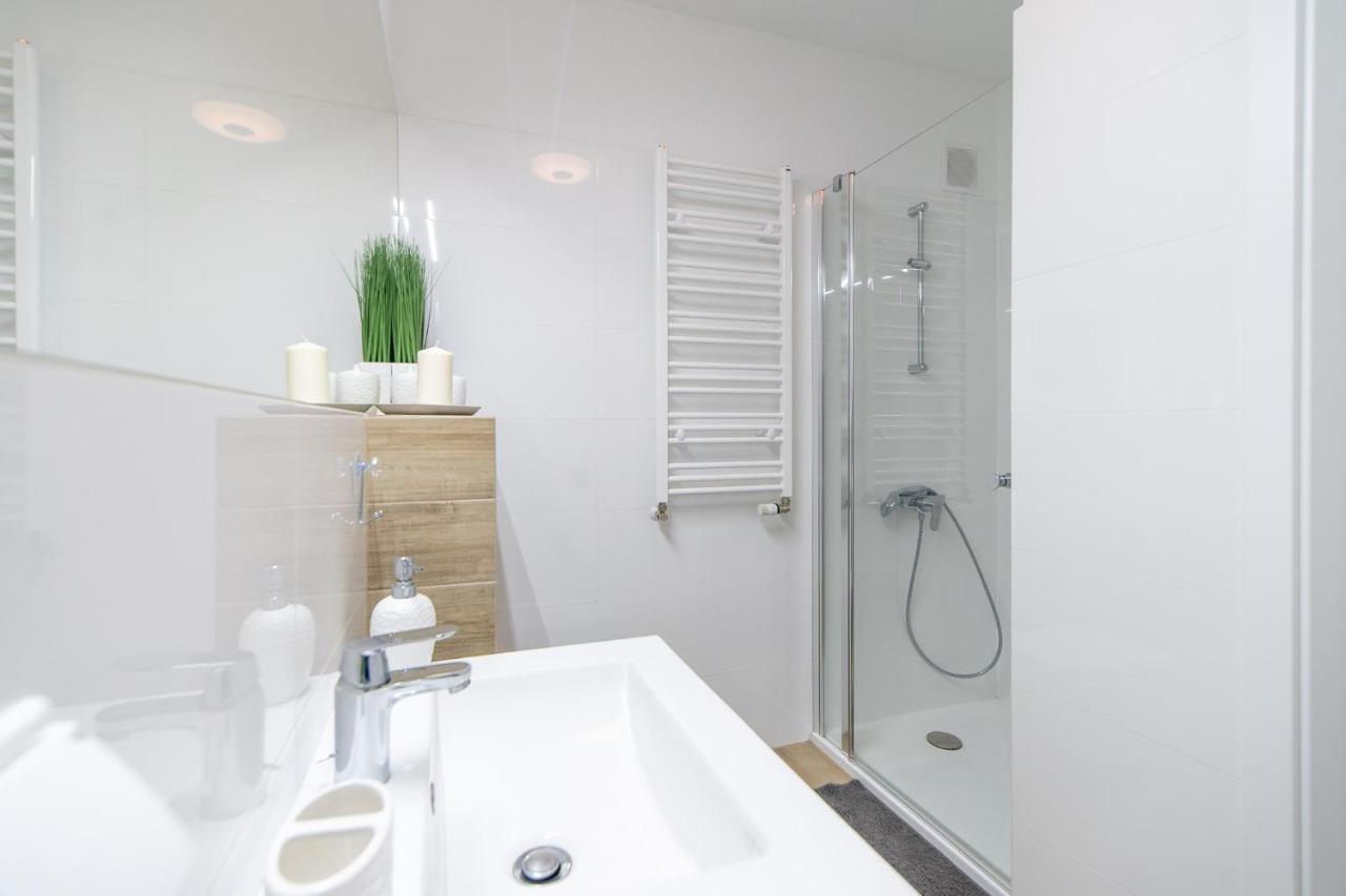 Waterline Apartamenty Kolobrzeg Exterior photo